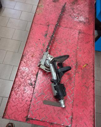 Tagliasiepi pneumatico