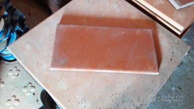 Mattonelle piccole in cotto