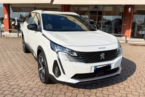 PEUGOET 5008 7 POSTI 2023