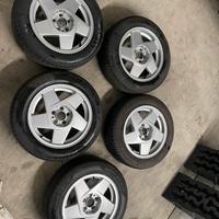 Cerchi in lega r16 - Hydra - Volvo 900 con gomme