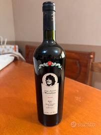 Bottiglia da collezione di vino di maradona