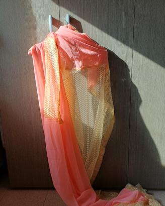 Sari indiano, abito, vestito tradizionale india