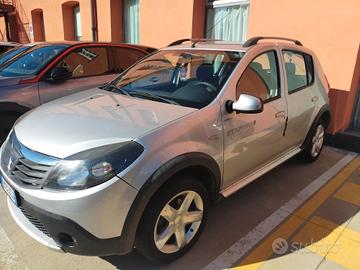 Dacia sandero GpL