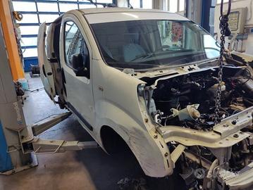 Ricambi PEUGEOT BIPPER 1248cc diesel del 2015