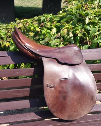 Sella da salto e lavoro piano modello Pariani 18