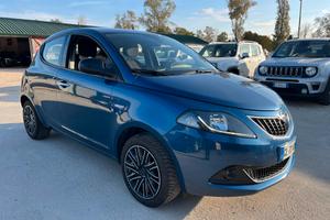 Lancia Ypsilon 1.0 FireFly 5 porte S&S Hybrid Gold