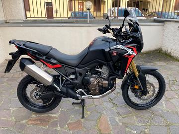 HONDA AFRICA TWIN DCT