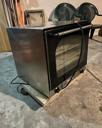 Forno cinvezione 4 teglie professionale