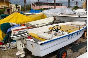 Barca pilotina m 4.20 motore Jonhson 25 cv