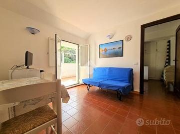 2 LOCALI A SAN FELICE CIRCEO