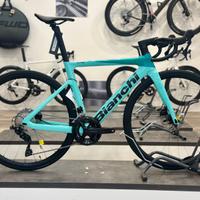 NUOVA Bianchi OLTRE Race | Shimano 105 12v 2025