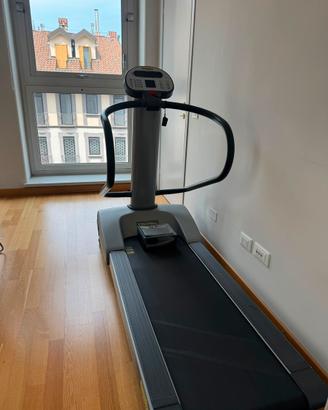 Technogym Spazio  Forma Tapis Roulant