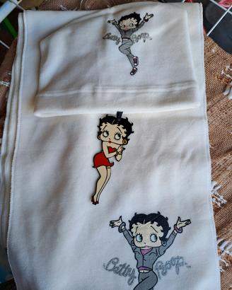 Sciarpa con cappello in pile originale Betty Boop 