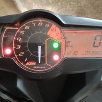 KTM 990 strumentazione