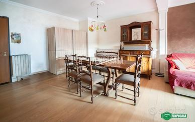 TRILOCALE RISTRUTTURATO CON BOX E CANTINA