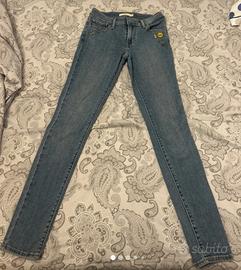 Jeans Levi’s Skinny Taglia 25