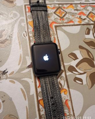 Apple Watch serie 3 42mm GPS e caricatore non orig