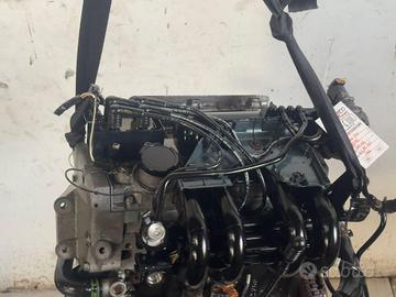 D7FF702 MOTORE COMPLETO RENAULT Clio Serie D7FF702