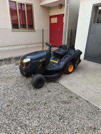 trattorino tagliaerba con cesto pari al nuovo