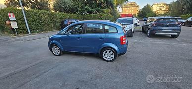 Audi A2, 1,4 benzyna +gpl, anno 2003