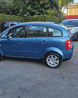 Audi A2, 1,4 benzyna +gpl, anno 2003