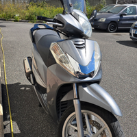 Honda sh 300 motore nuovo