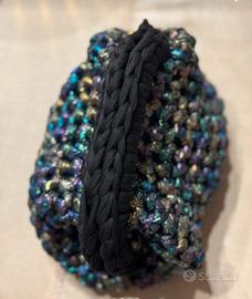 pochette all'uncinetto 