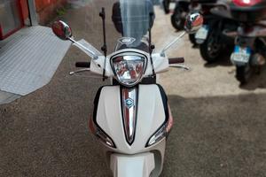 PIAGGIO LIBERTY 50 ANNO 2018 EURO 1700.00