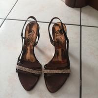 scarpe eleganti col tacco 