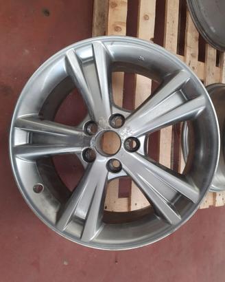 Cerchi in lega Lexus RX400h