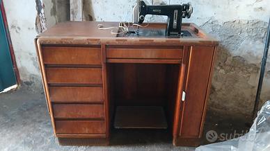 Vecchia macchina per cucire