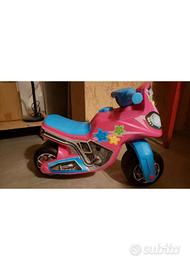 Moto cavalcabile bambina