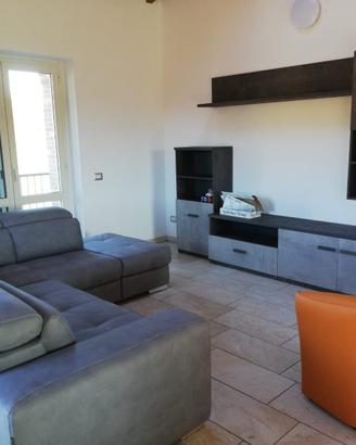 DIVANO LETTO ANGOLARE CON CONTENITORE