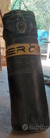sacco da boxe usato 
