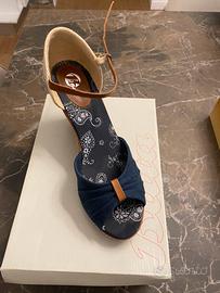 Scarpa zeppa da donna Bata