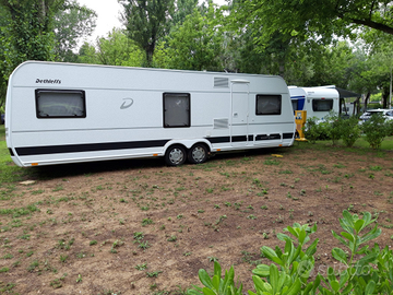 Dethfless camper 740 rfk