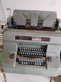 Macchina da scrivere