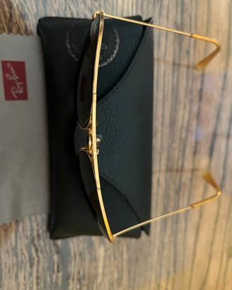 Ray ban