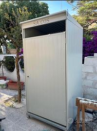 WC da esterno con predisposizione attacco fogna