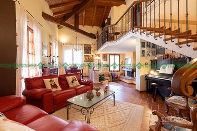 PORZIONE DI BIFAMILIARE A VALSAMOGGIA