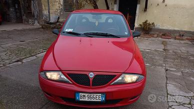 LANCIA Y ELEFANTINO BLUE