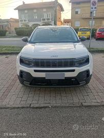 Jeep Avenger longitudine
