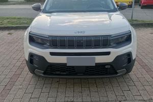 Jeep Avenger longitudine