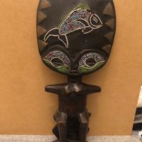 Statuetta in legno