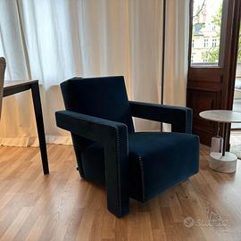 CASSINA UTECHT 637 NUOVA in Velluto Blu 13L659