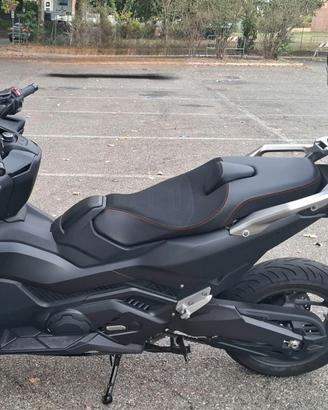 Honda Forza 750 Mat Ballistic Black Metallic 2026