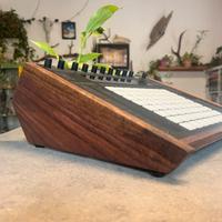 Ableton Push 2 supporto legno di noce