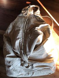 Morbidissimo zaino in pelle color crema