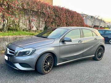 Mercedes A180 benzina