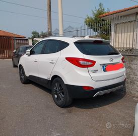 HYUNDAI ix35 1.7 CRDi 2WD Xpossible